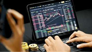 Interface d'exécution de trading Vaste Amasserance à faible latence avec flux d'ordres en temps réel